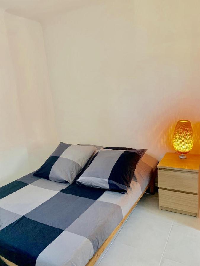 T2 Bis Cosy Climatise, Intra Muros Avinyon Dış mekan fotoğraf